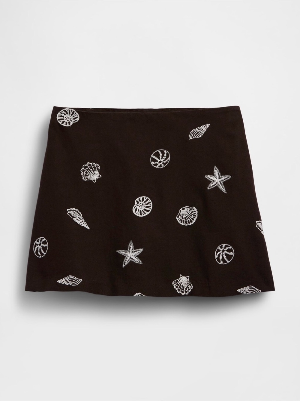 GAP Embroidered Seashell Mini Skort